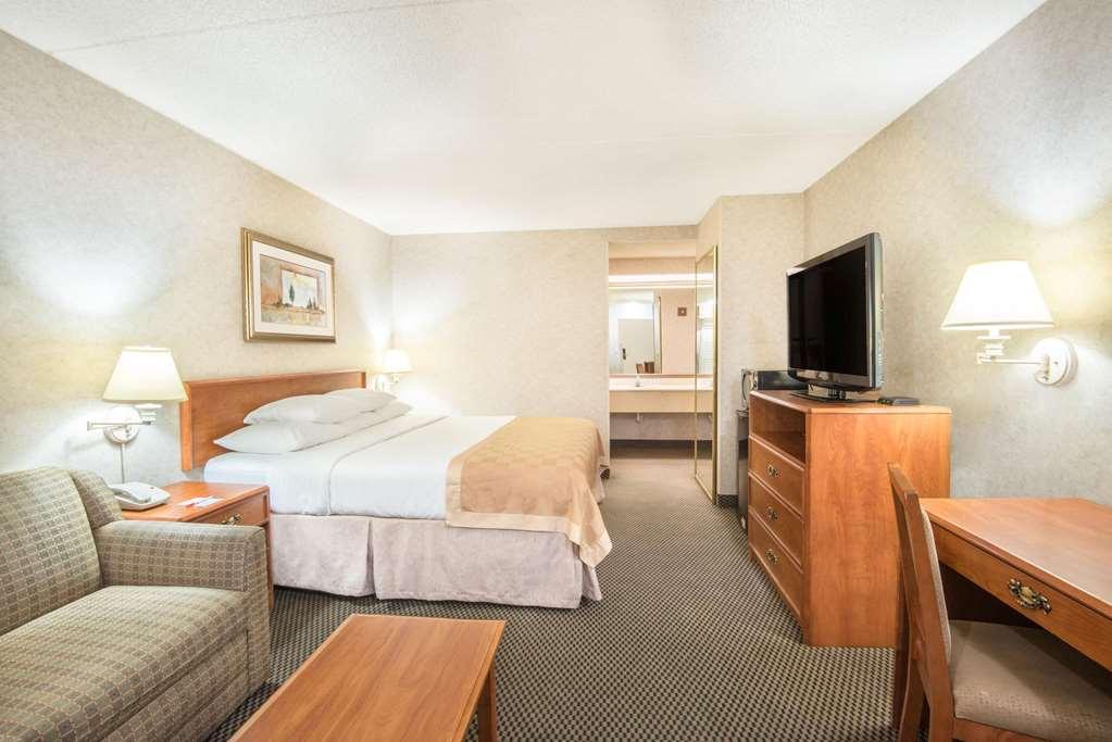 Travelodge By Wyndham Пуебло Стая снимка